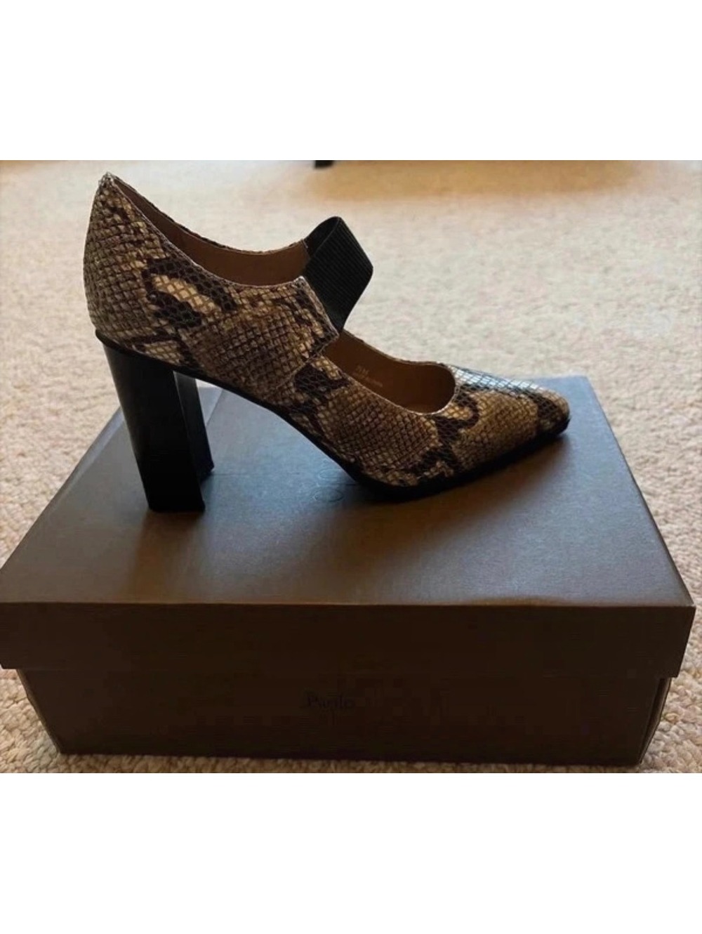 Women's Size 7.5 M Snake Print Block Heel Pumps with Elastic Strap